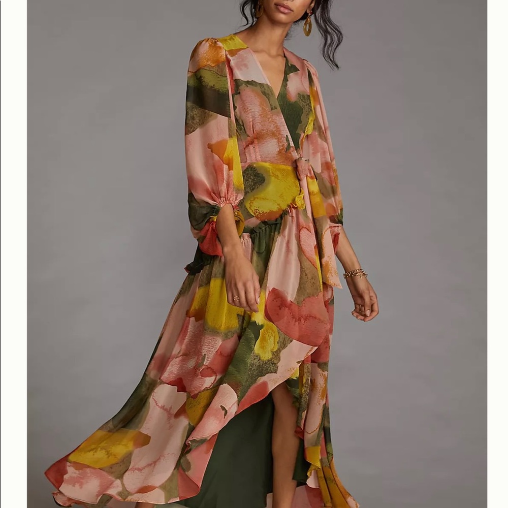 Effortless, comfortable class! Perfect Anthropology wrap dress- stunning